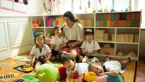 【新加坡留学指南】各年龄留学申请时间，要求及学费
